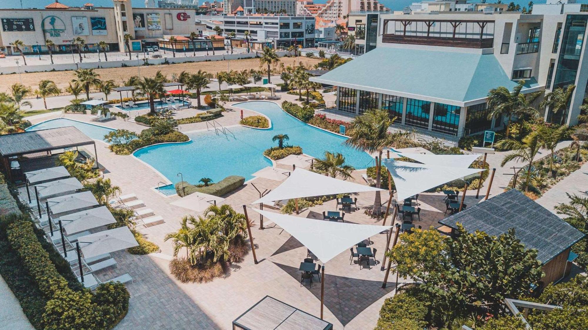 Готель Radisson Blu Aruba Palm Beach Екстер'єр фото